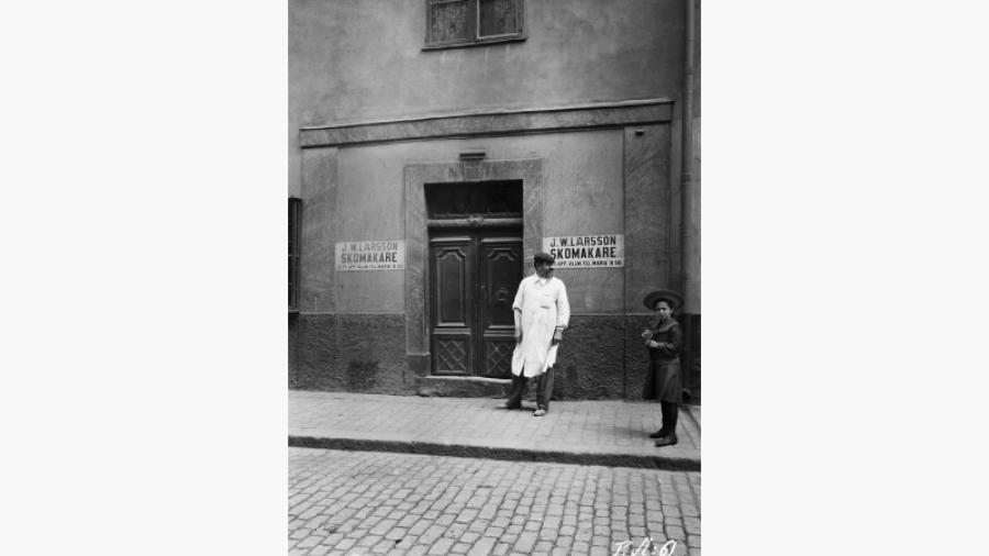 Larsson skomakeri (1885-1919) Bellmansgatan 15. Foto Kaspar Salin,  Stadsmuseet 